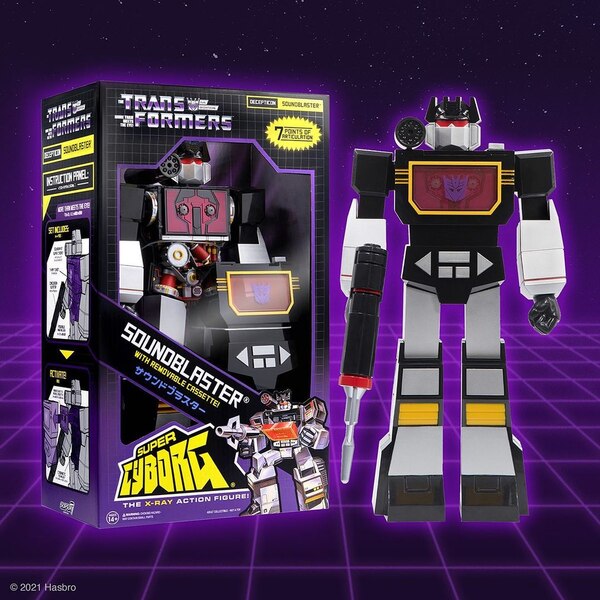 Super7 Transformers Super Cyborg Soundblaster  (4 of 4)